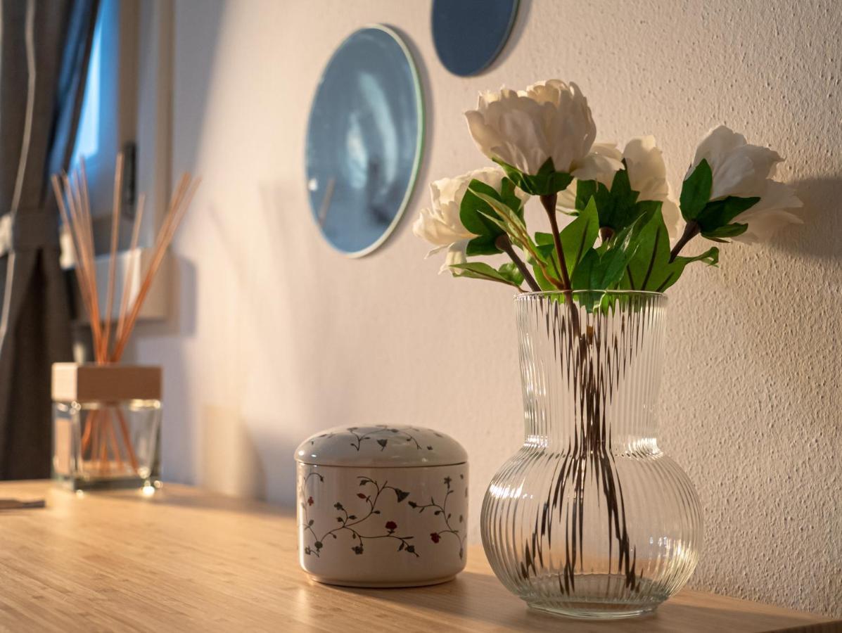 Maison Blanche: Appartamento Elegante Con Parcheggio Privato Mantova Exteriör bild